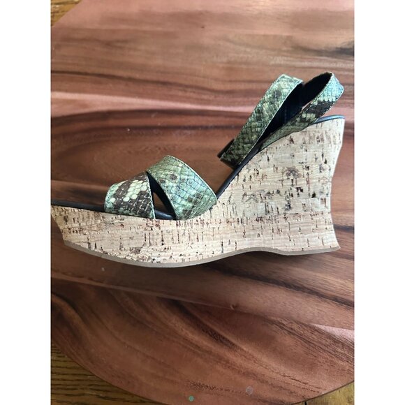 Donald Pliner Green Snakeskin Cork Wedge Sandals 9M Womens Stylish Summer Shoes - Picture 5 of 11